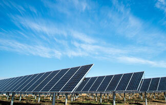 Bild: Photovoltaik-Großanlage auf freier Fläche